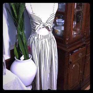 Sweewë Paris spaghetti strap dress, EUC